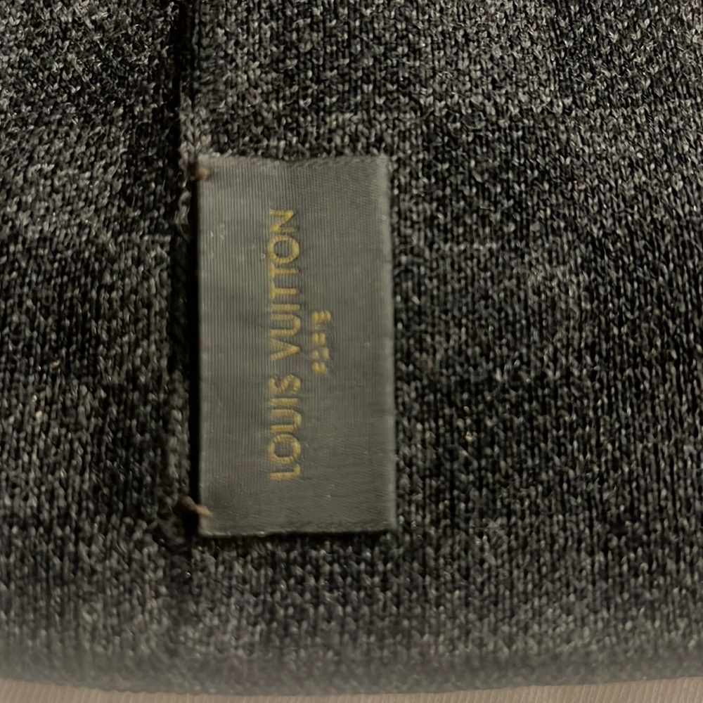 Louis Vuitton scully